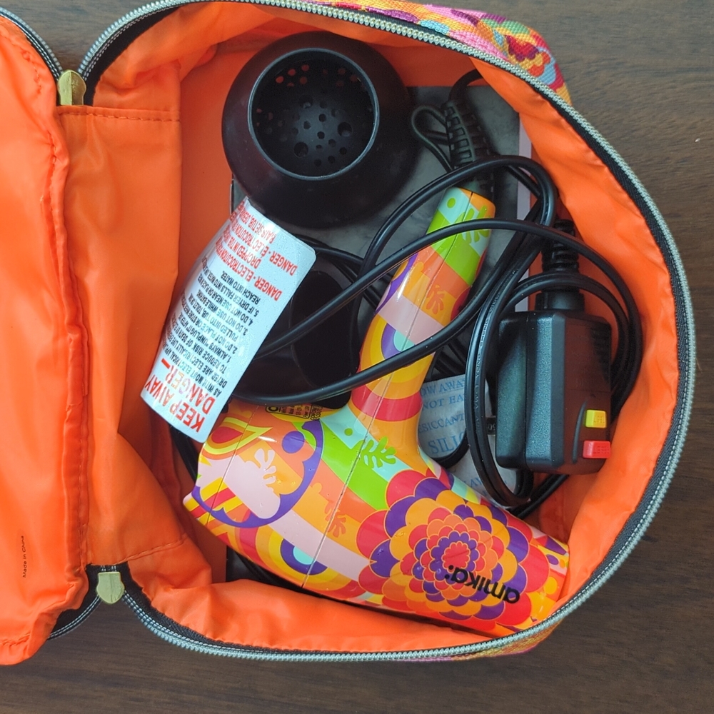 Amika mini iconic hairdryer with case